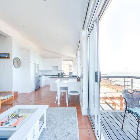 Oceanfront Penthouse Lägenhet Muizenberg Exteriör bild