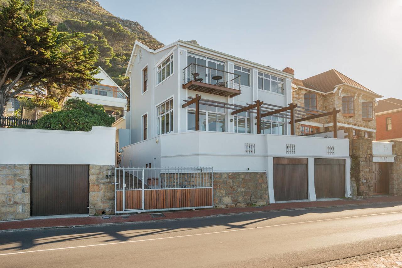 Oceanfront Penthouse Lägenhet Muizenberg Exteriör bild